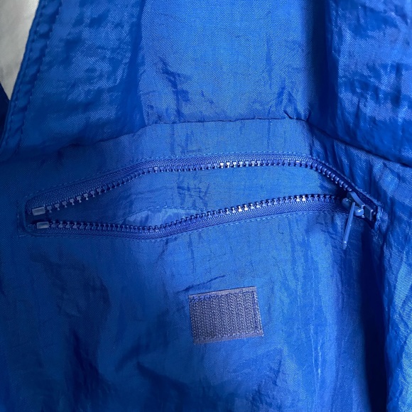 Starter Puffer - Toronto Blue Jays - Picture 8 of 12